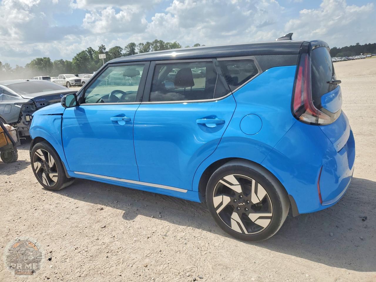 2023 KIA SOUL — фото 2
