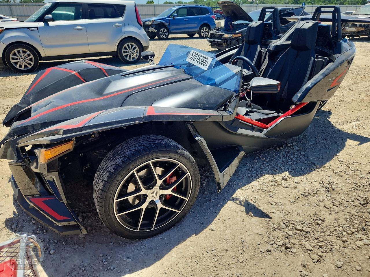 2020 POLARIS SLINGSHOT — фото 1