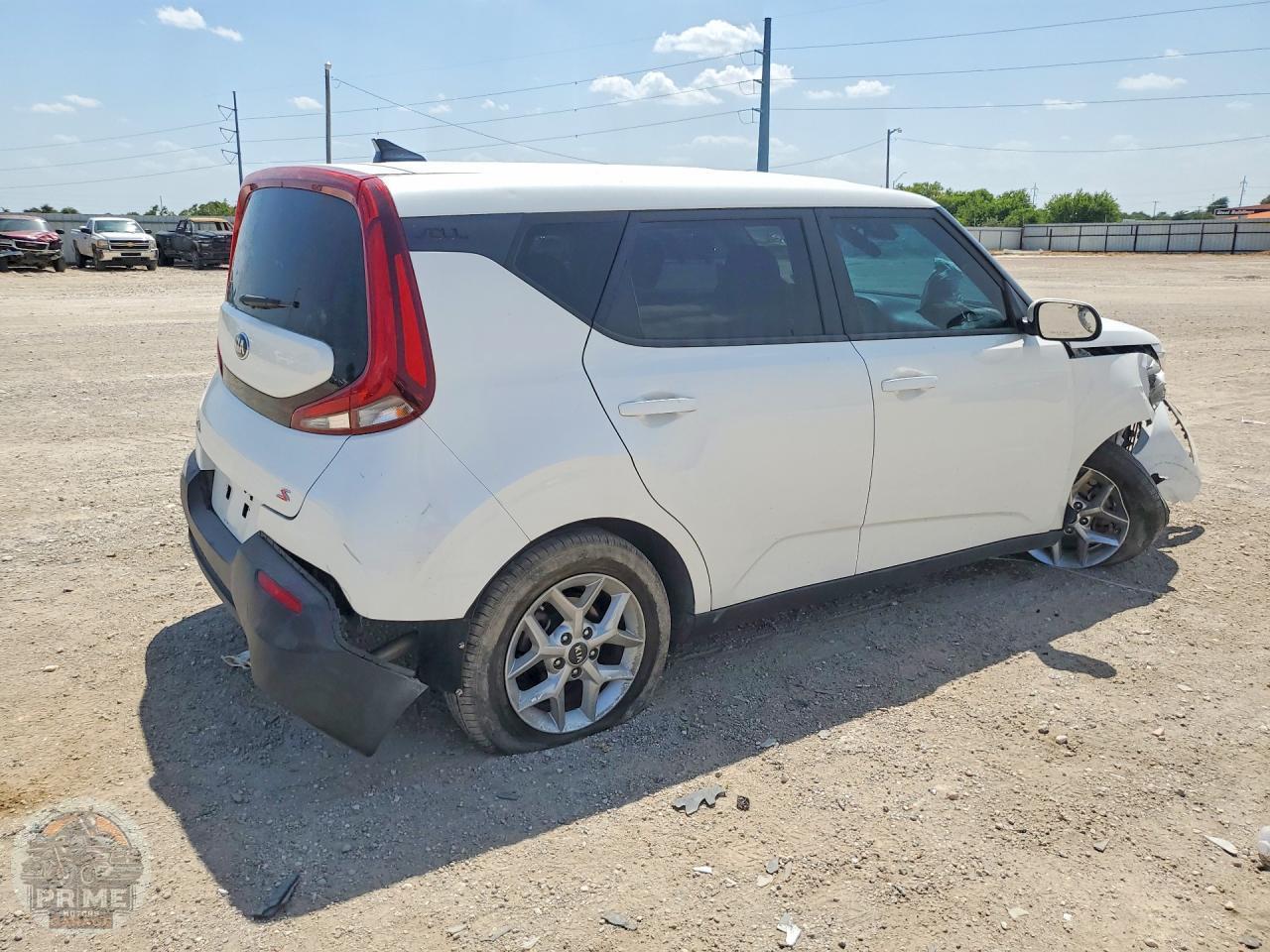 2021 KIA SOUL — фото 3