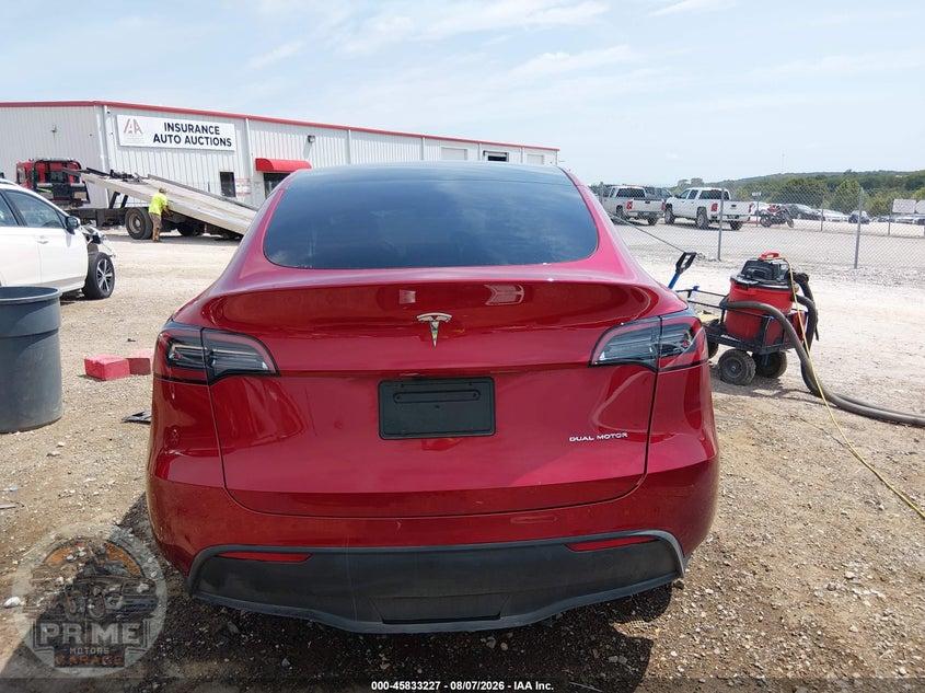 2024 TESLA MODEL Y LONG RANGE DUAL MOTOR ALL-WHEEL DRIVE — фото 17