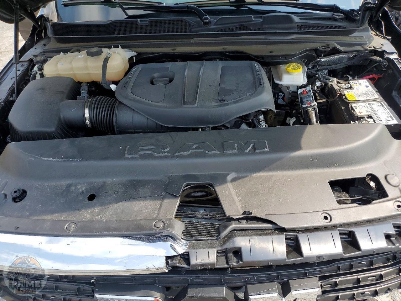 2026 RAM 1500 — фото 11