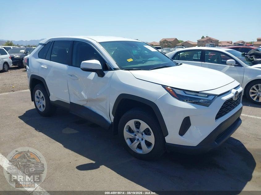 2025 TOYOTA RAV4 LE — фото 6