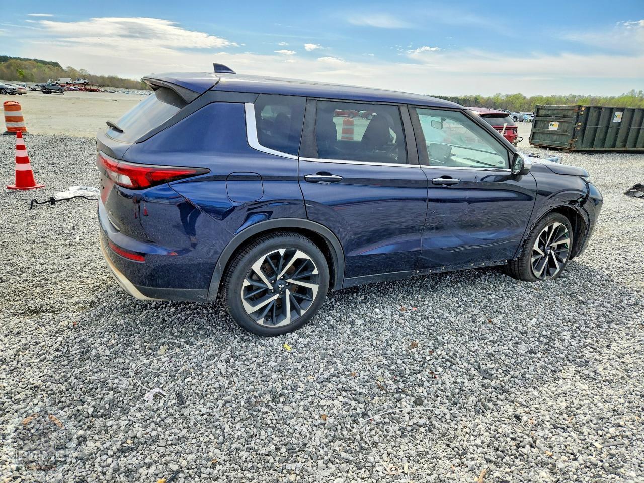 2022 MITSUBISHI OUTLANDER — фото 6