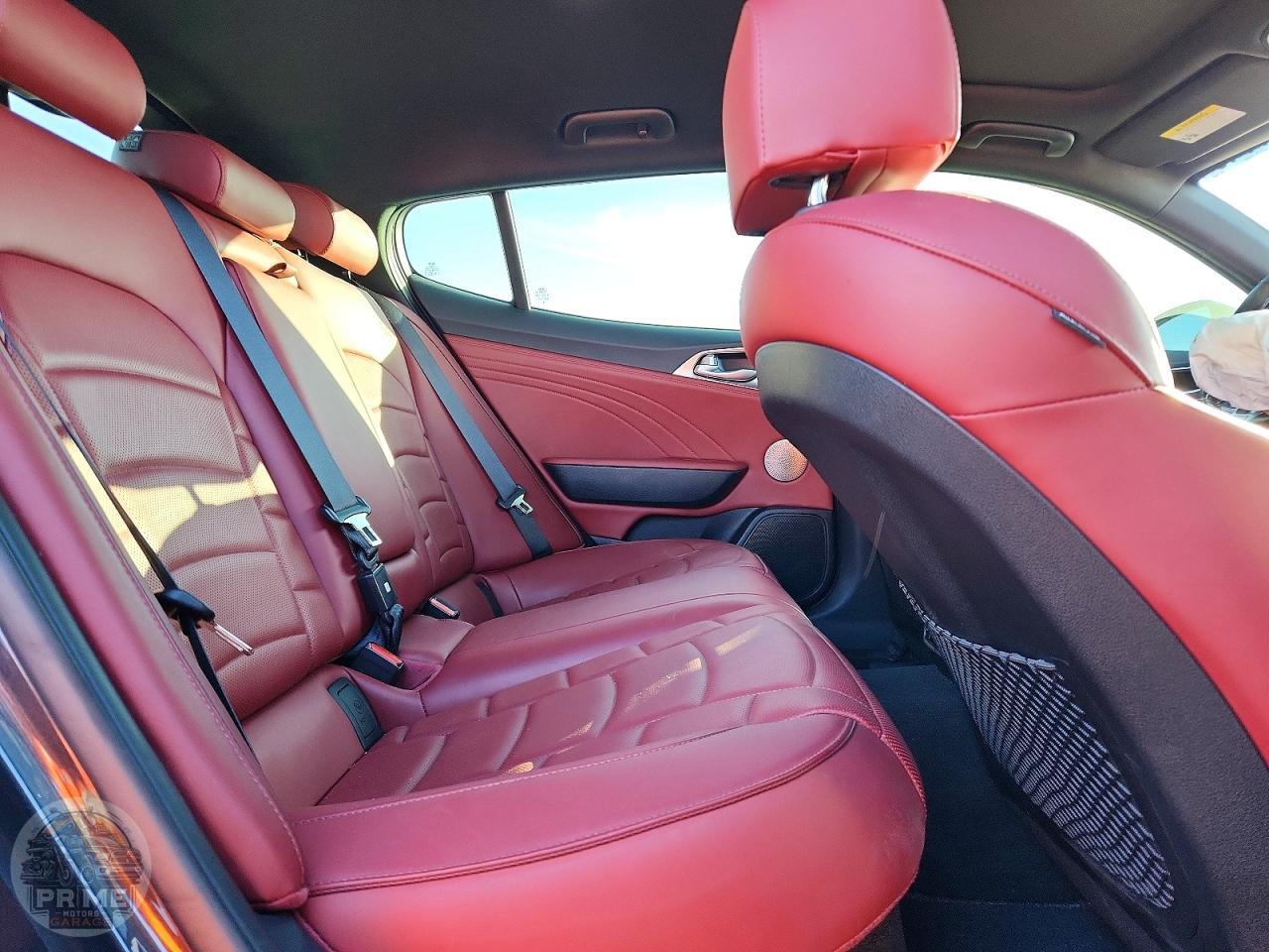 2022 KIA STINGER — фото 10