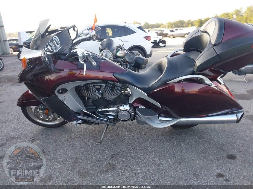 2009 VICTORY MOTORCYCLES VISION TOURING — фото 13