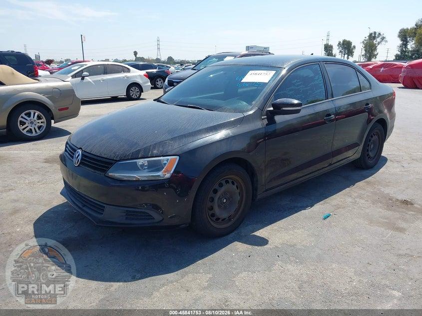 2014 VOLKSWAGEN JETTA 1.8T SE — фото 2