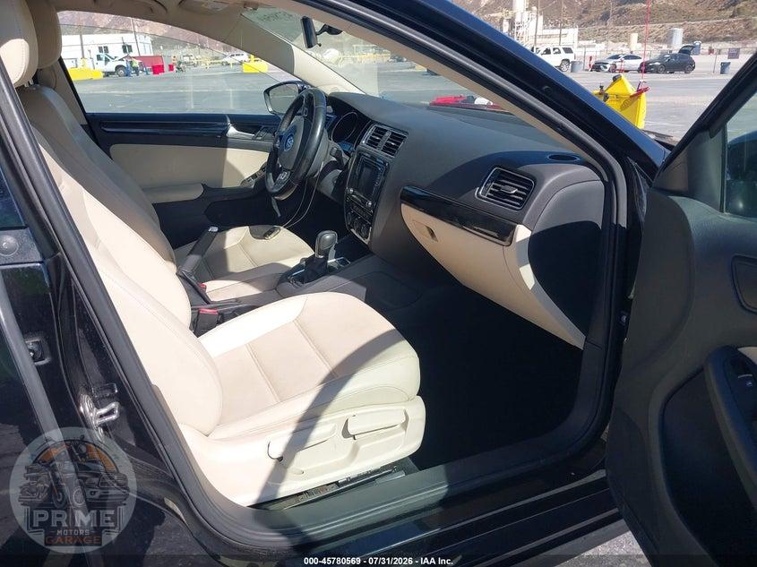 2017 VOLKSWAGEN JETTA 1.8T SEL/1.8T SEL PREMIUM — фото 5