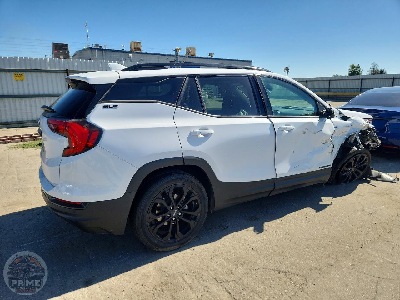 2021 GMC TERRAIN — фото 3