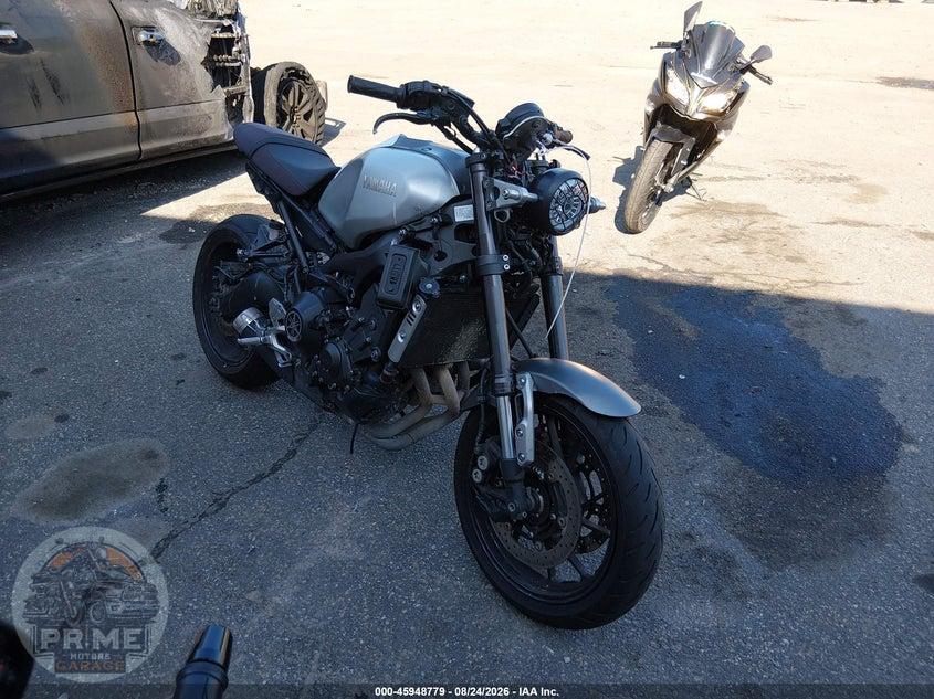 2016 YAMAHA XSR900 60TH ANNIVERSARY — фото 2