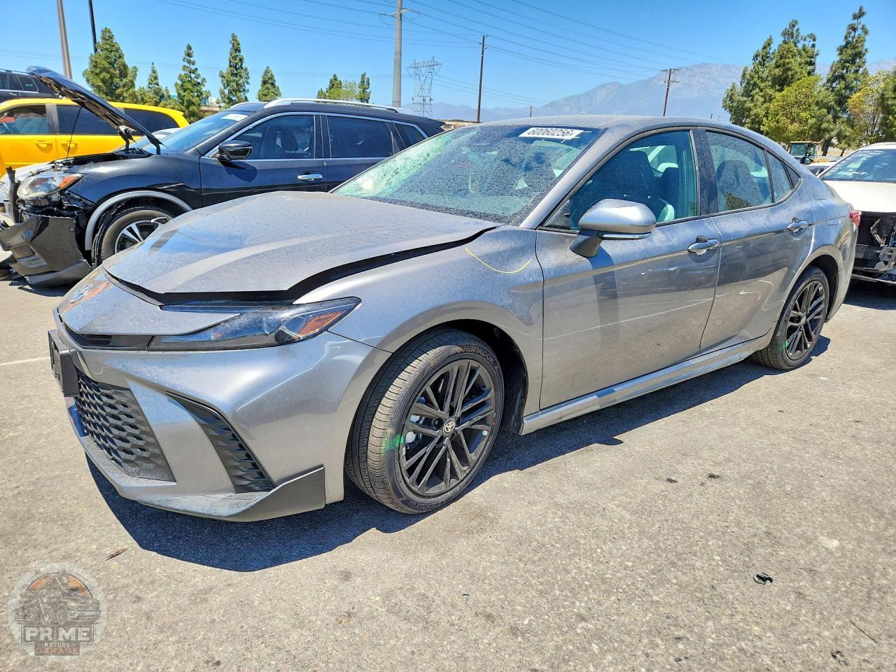 2026 TOYOTA CAMRY — фото 1