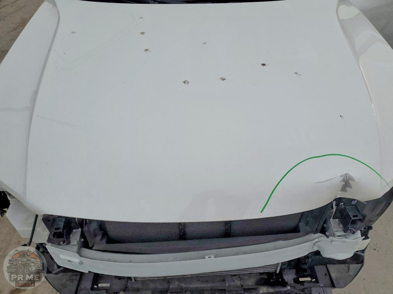 2022 VOLVO XC40 — фото 12