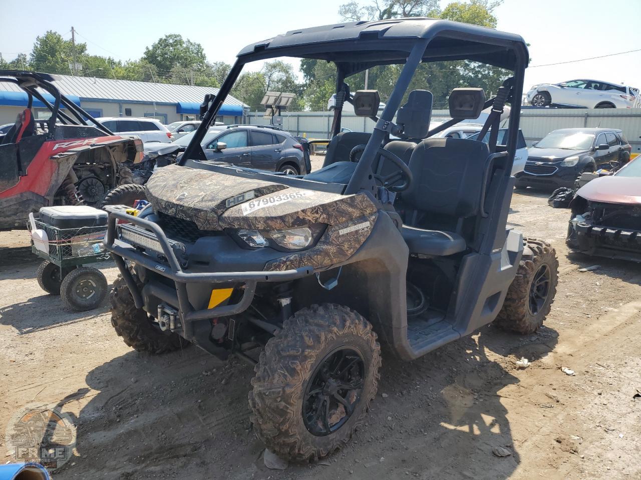 2016 CAN-AM DEFENDER — фото 2