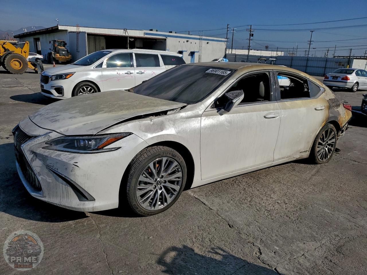 2021 LEXUS ES — фото 1