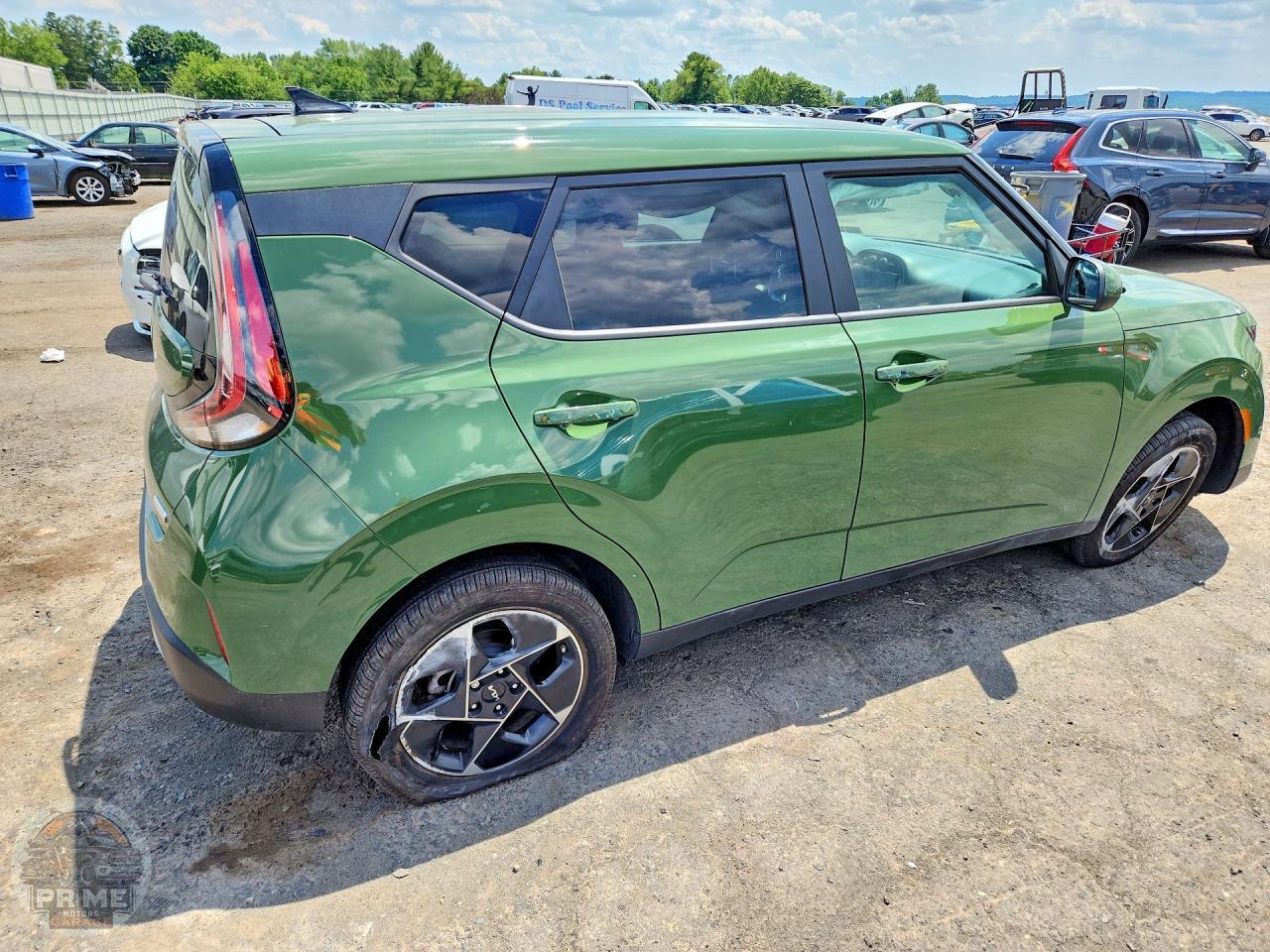 2023 KIA SOUL — фото 3