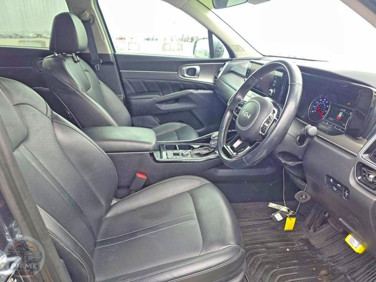 2022 KIA SORENTO — фото 5