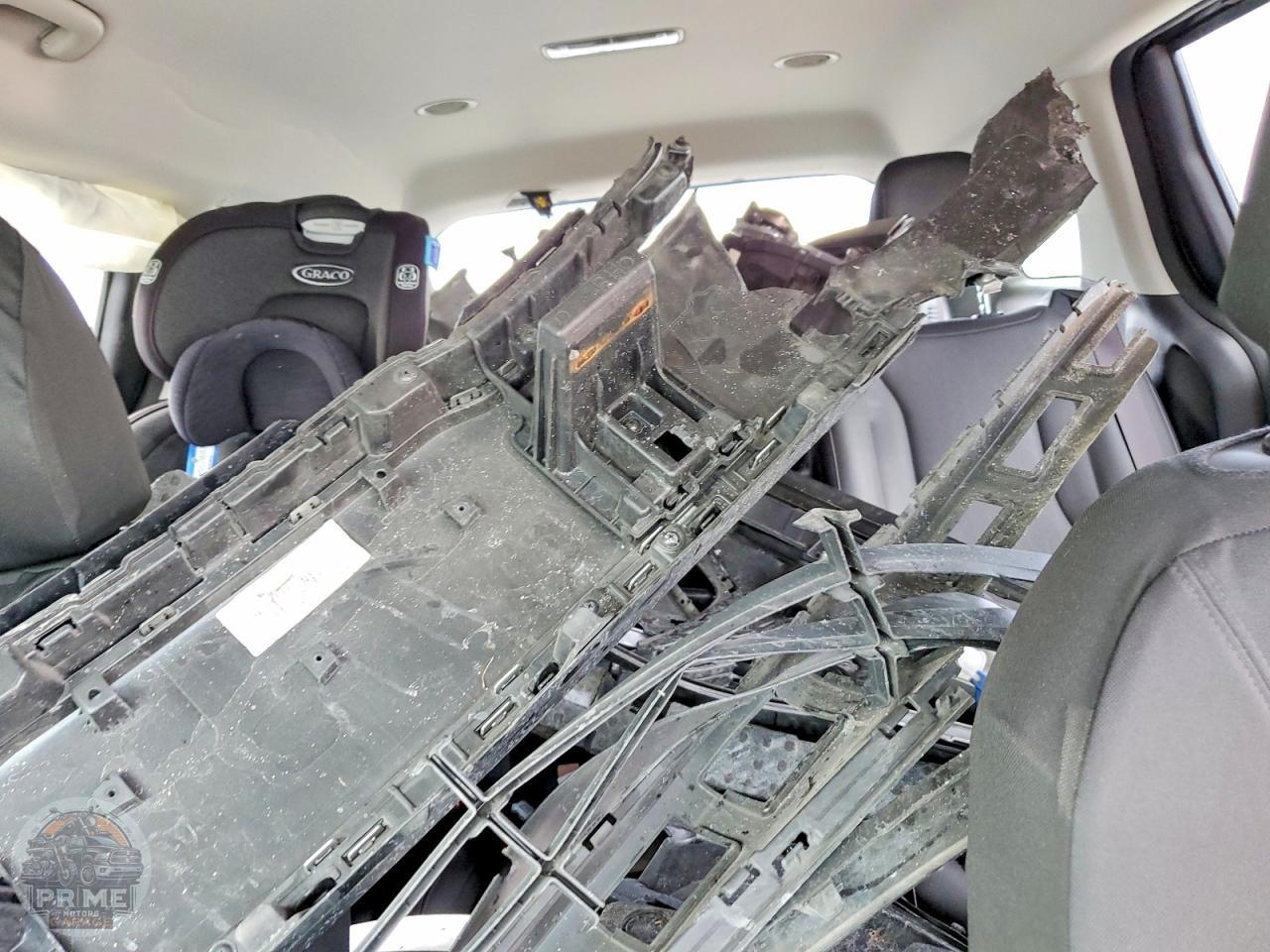 2024 KIA CARNIVAL — фото 10