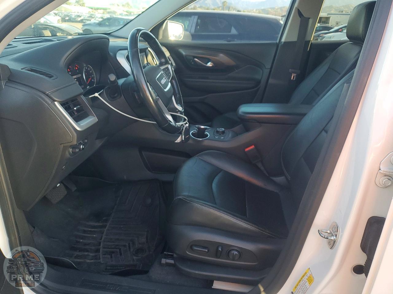 2020 GMC TERRAIN — фото 7