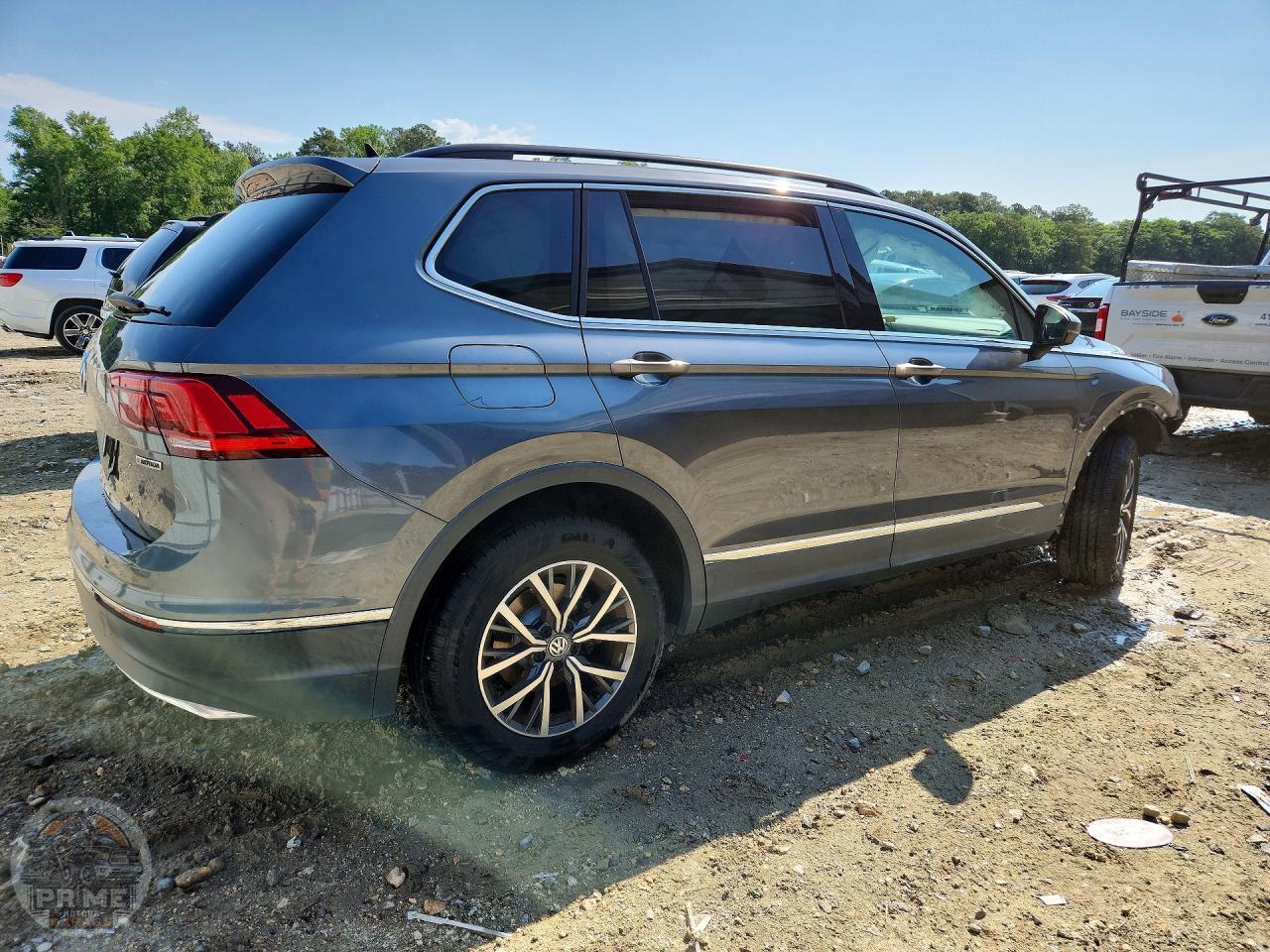 2020 VOLKSWAGEN TIGUAN — фото 3