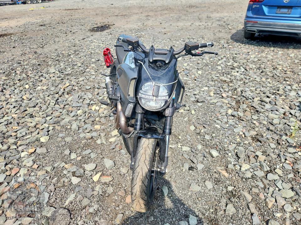 2013 DUCATI DIAVEL — фото 4