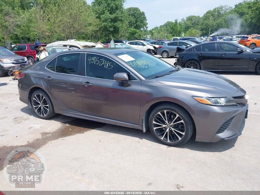 2019 TOYOTA CAMRY SE — фото 12