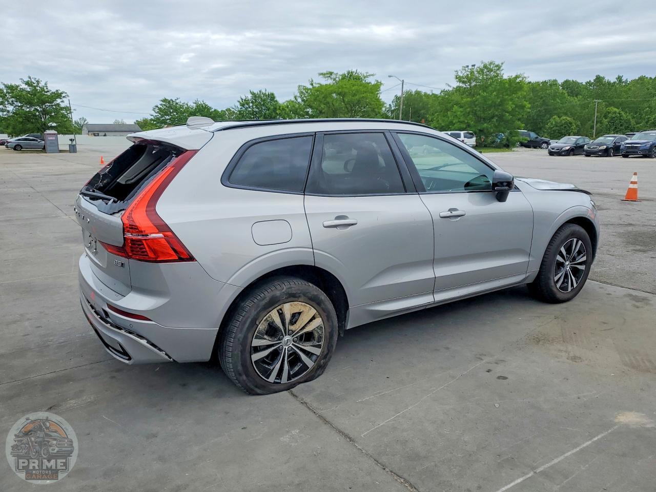 2024 VOLVO XC60 — фото 3