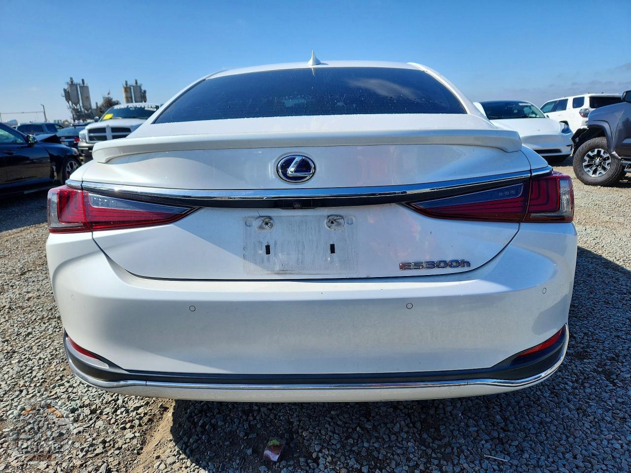 2021 LEXUS ES — фото 6