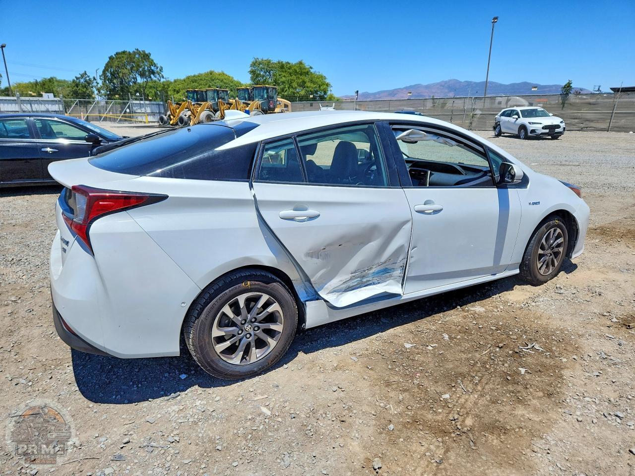 2022 TOYOTA PRIUS — фото 3