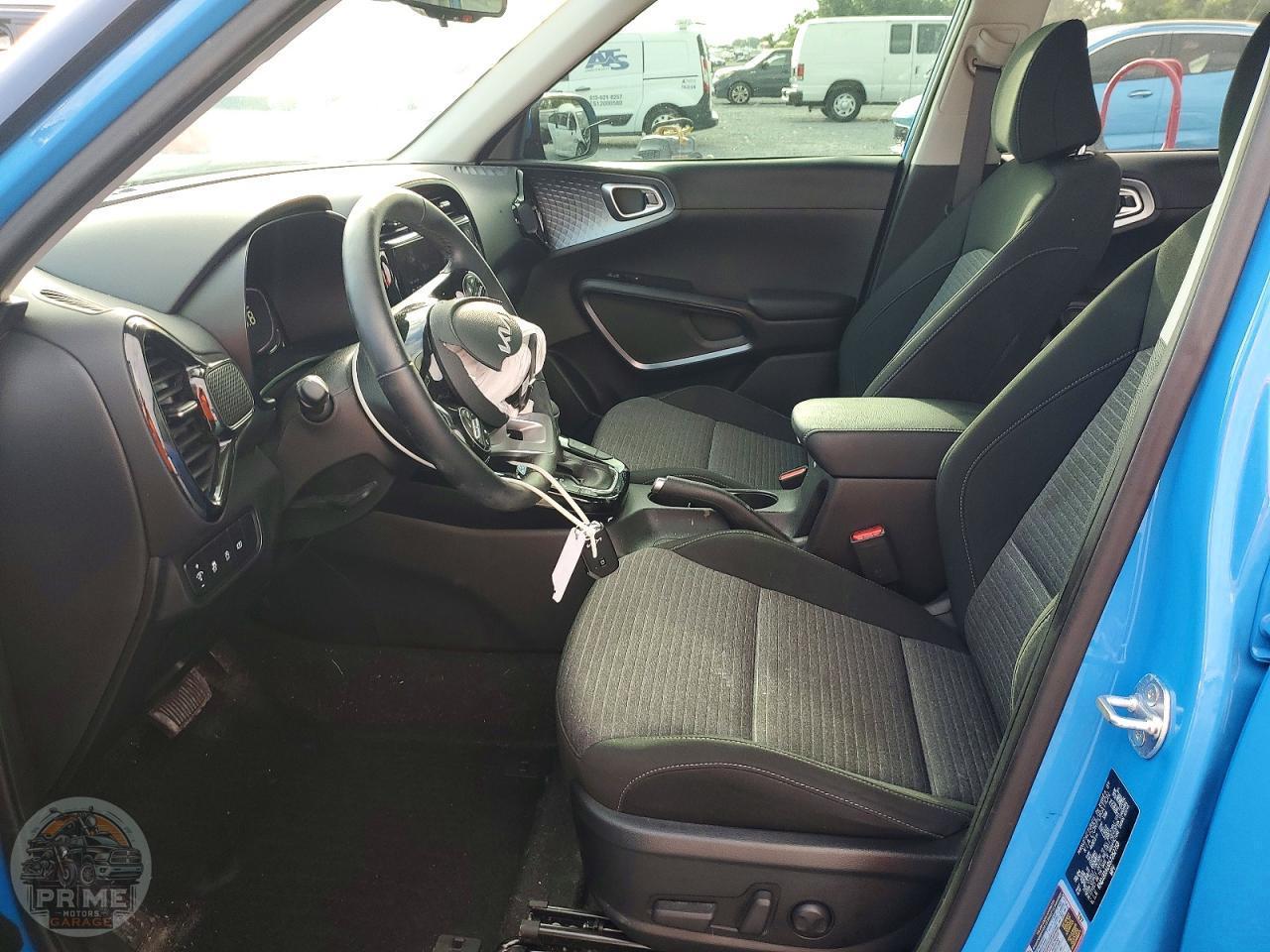 2025 KIA SOUL — фото 7