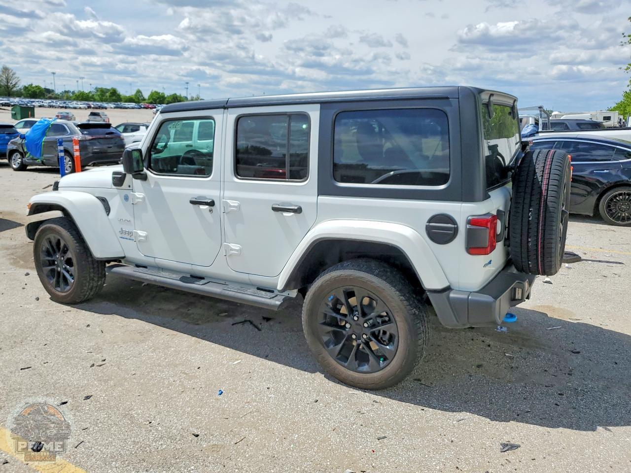 2023 JEEP WRANGLER — фото 3