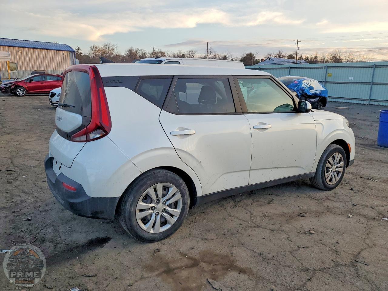 2022 KIA SOUL — фото 3