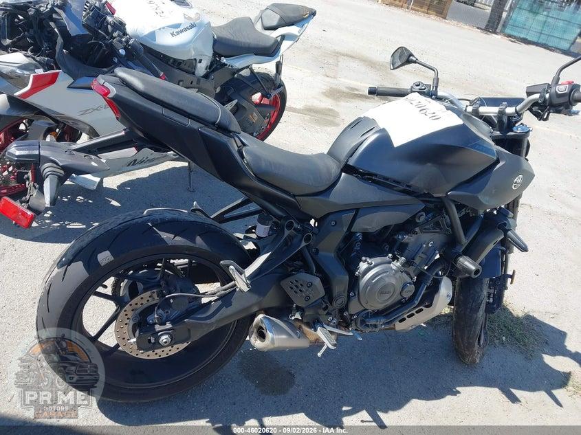2025 YAMAHA MTN690 C — фото 12