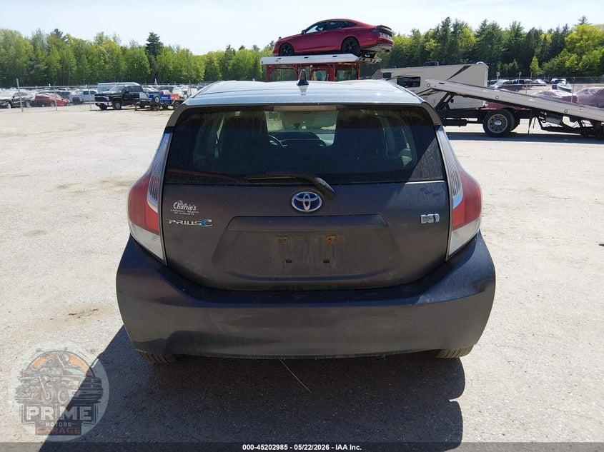 2015 TOYOTA PRIUS C ONE — фото 16