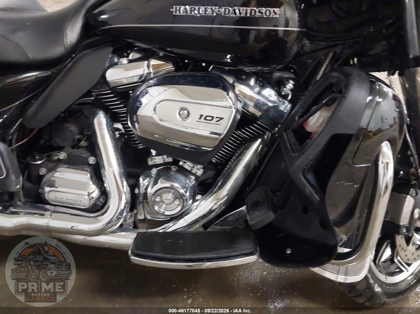 2017 HARLEY-DAVIDSON FLHTK (ULTRA LIMITED) ULTRA LIMITED — фото 8
