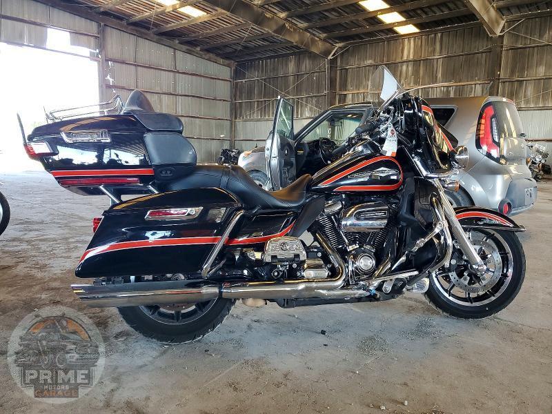 2017 HARLEY-DAVIDSON FLHTK (ULTRA LIMITED) — фото 1
