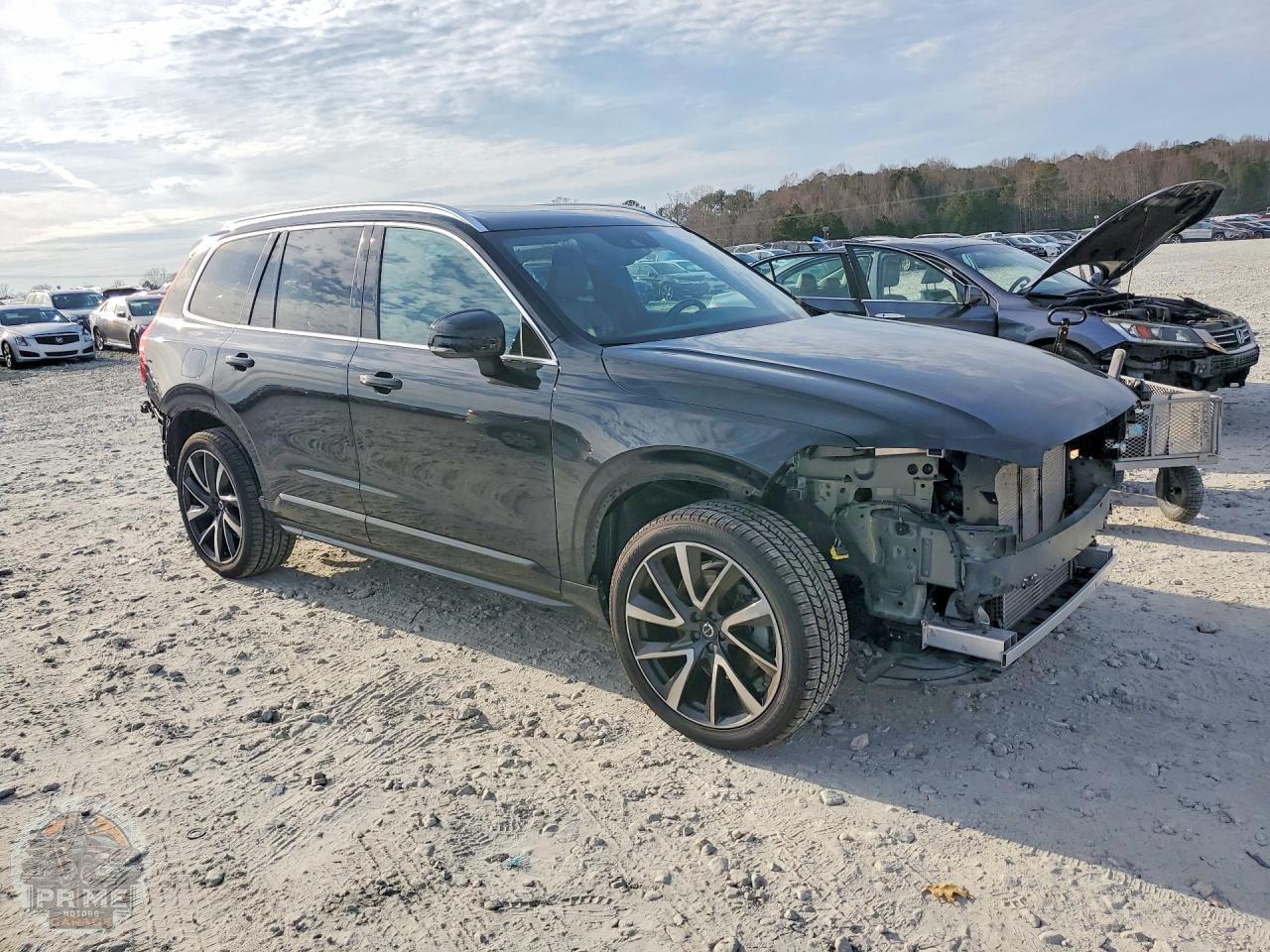 2022 VOLVO XC90 — фото 4