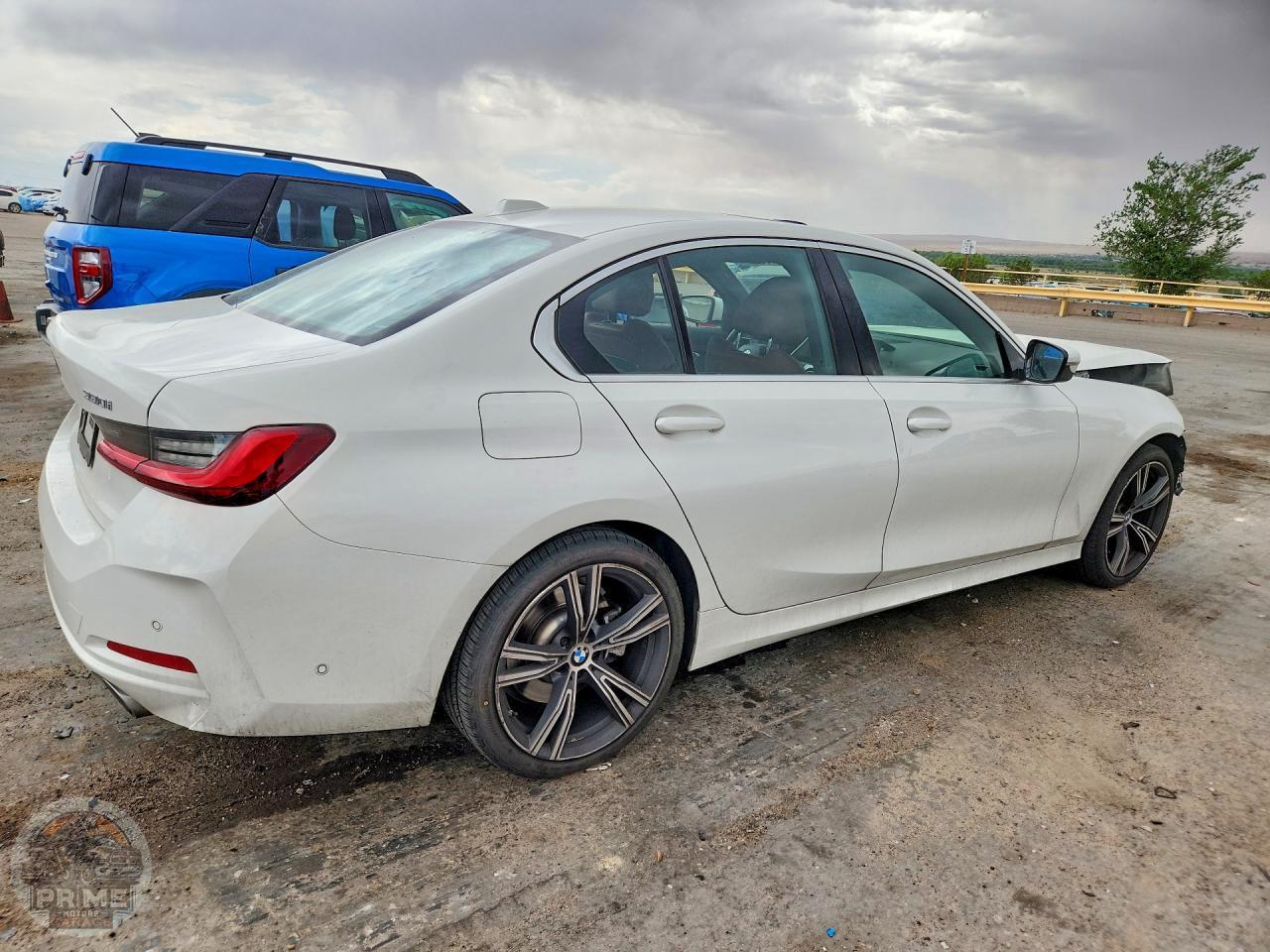 2024 BMW 3 SERIES — фото 3