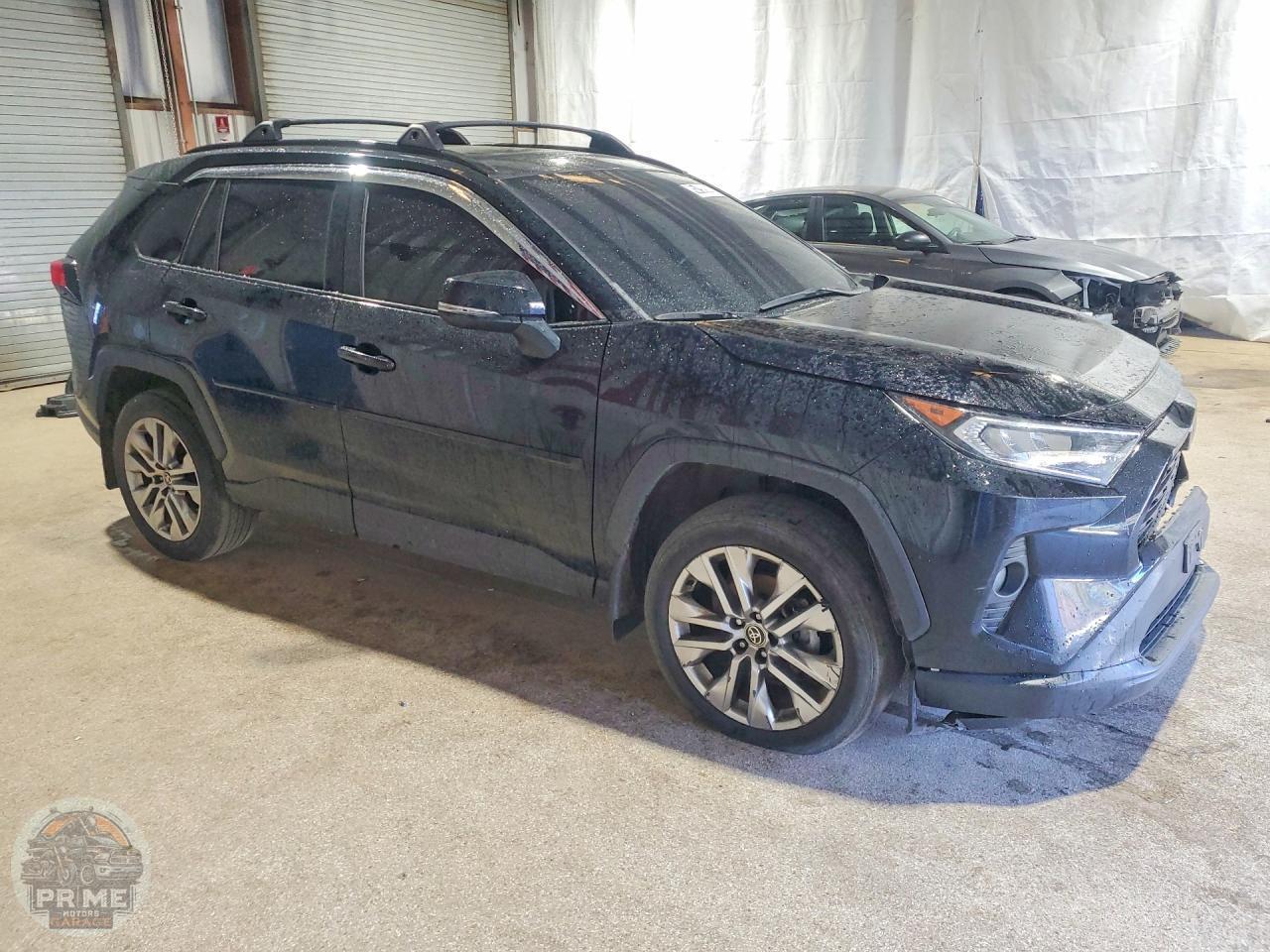2021 TOYOTA RAV4 — фото 4