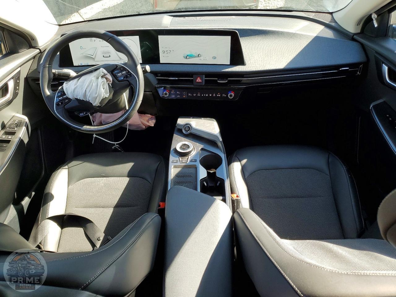 2023 KIA EV6 — фото 8