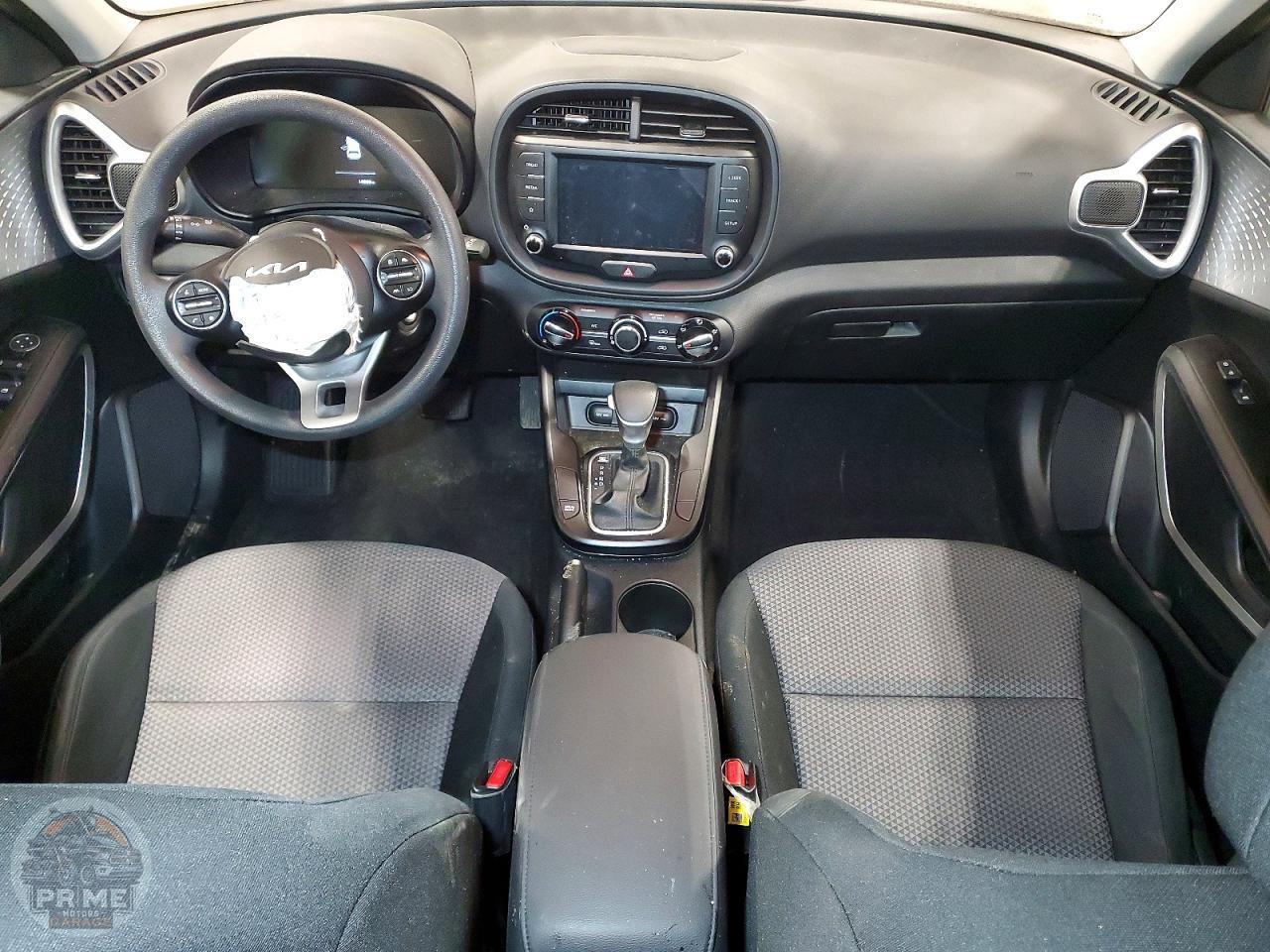 2025 KIA SOUL — фото 8