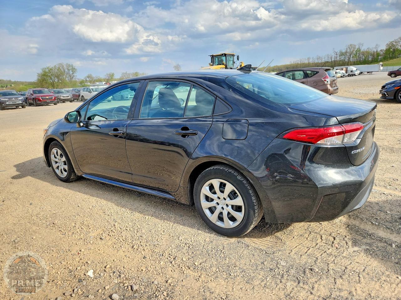 2021 TOYOTA COROLLA — фото 2