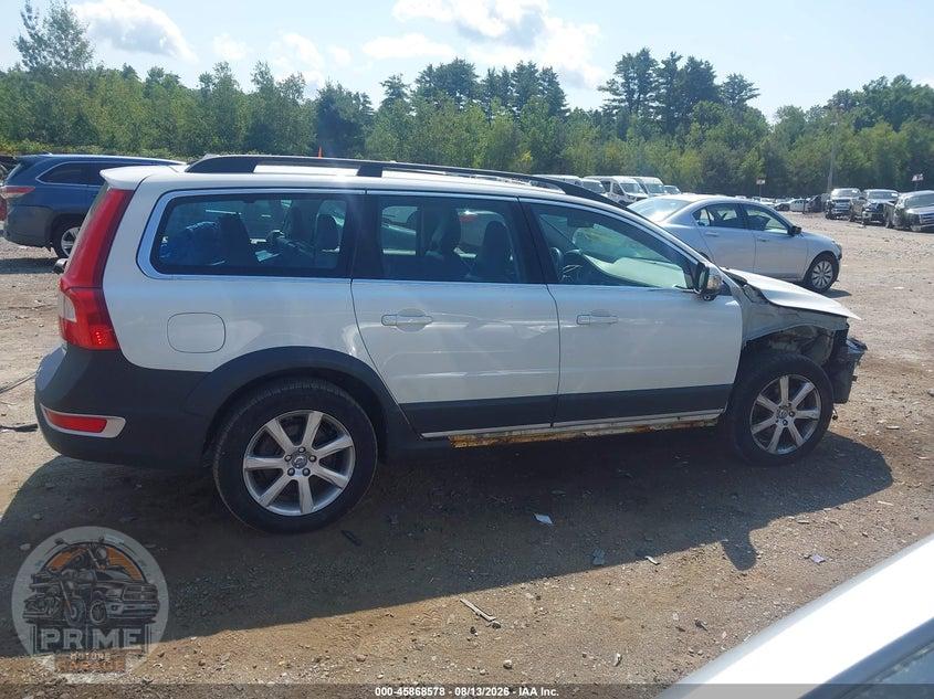2011 VOLVO XC70 3.2L — фото 14