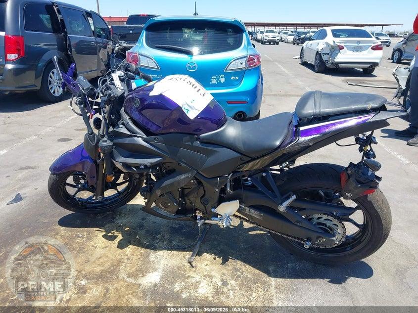 2018 YAMAHA YZFR3 A — фото 13