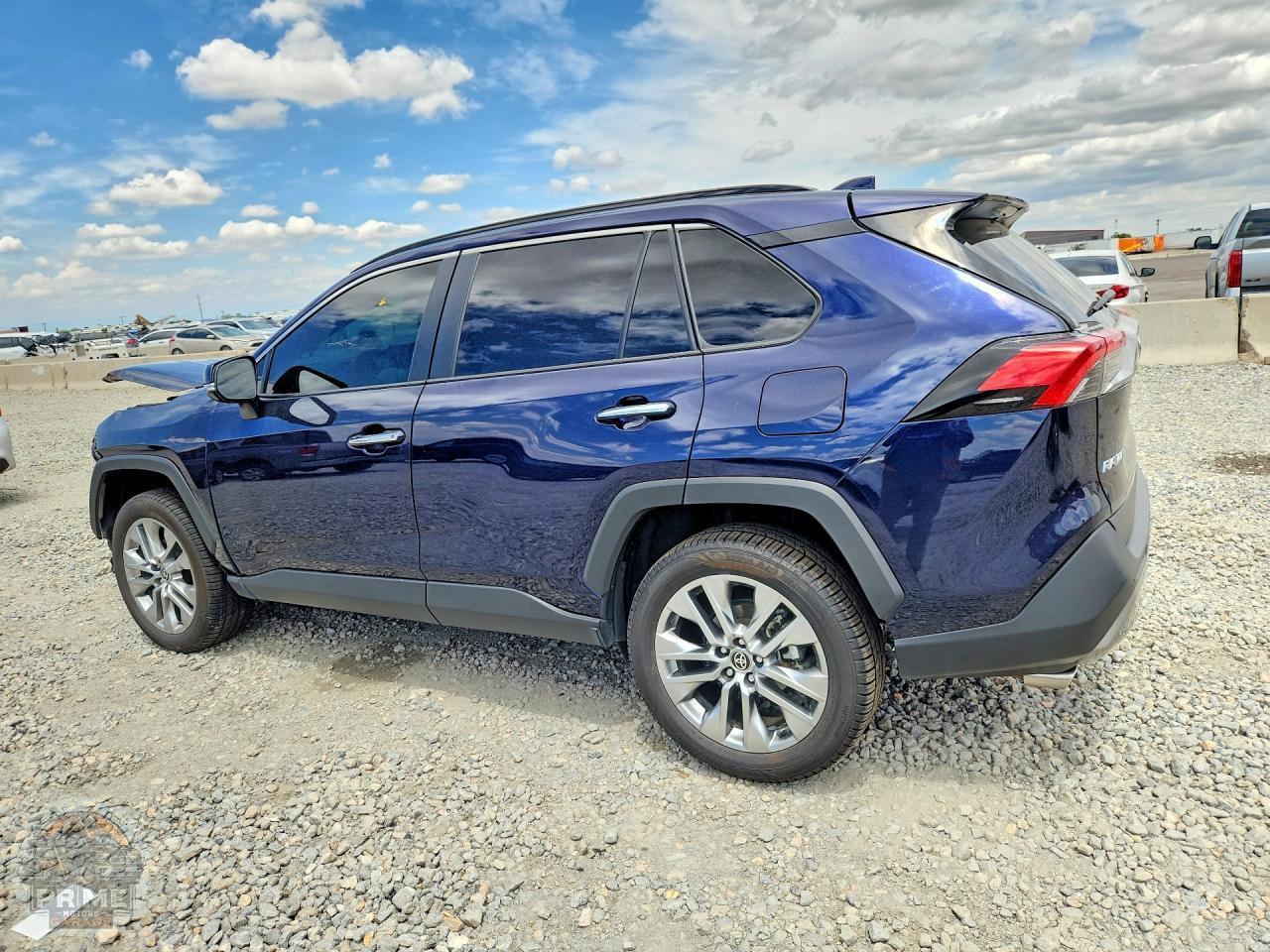 2024 TOYOTA RAV4 — фото 2