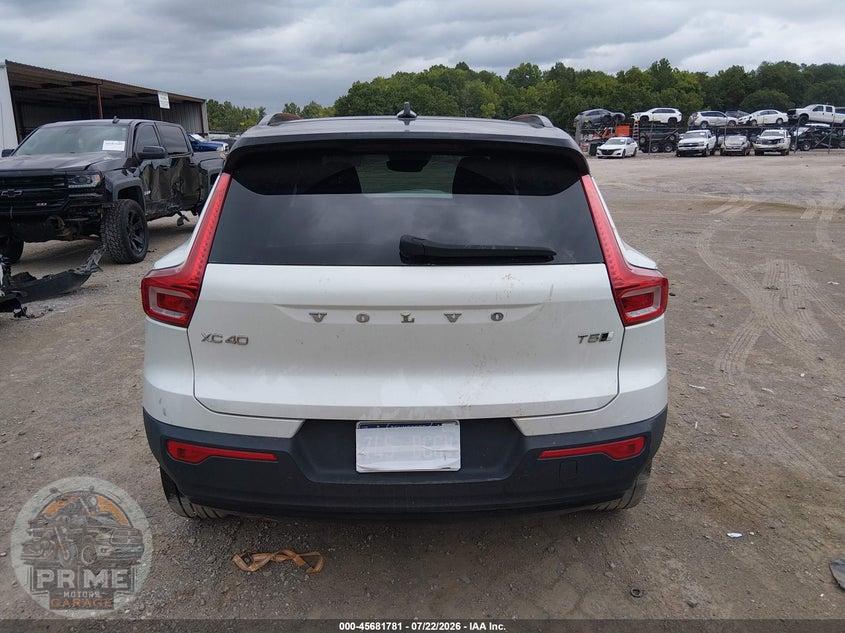 2021 VOLVO XC40 T5 R-DESIGN — фото 17