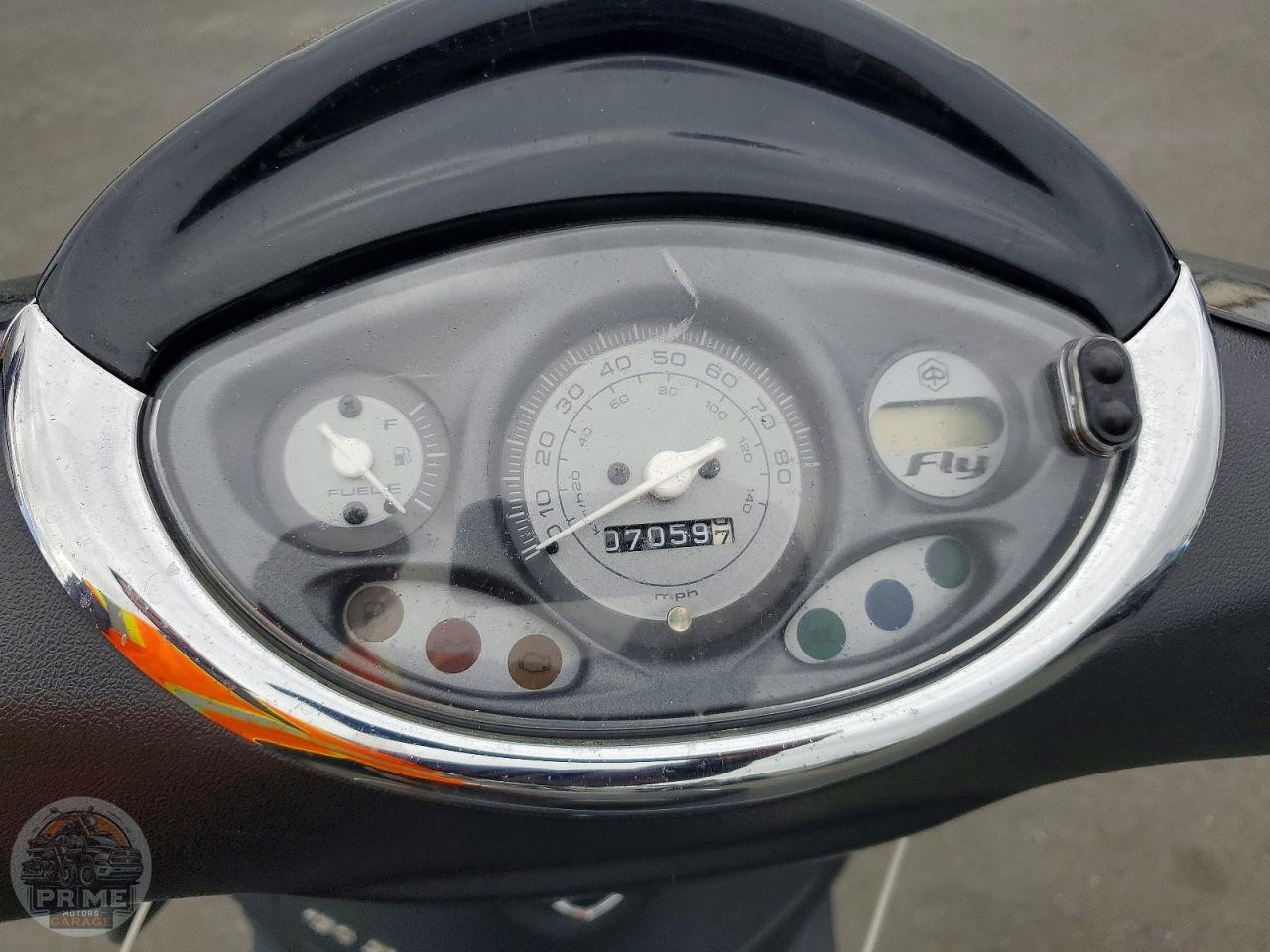 2015 PIAGGIO BV — фото 7