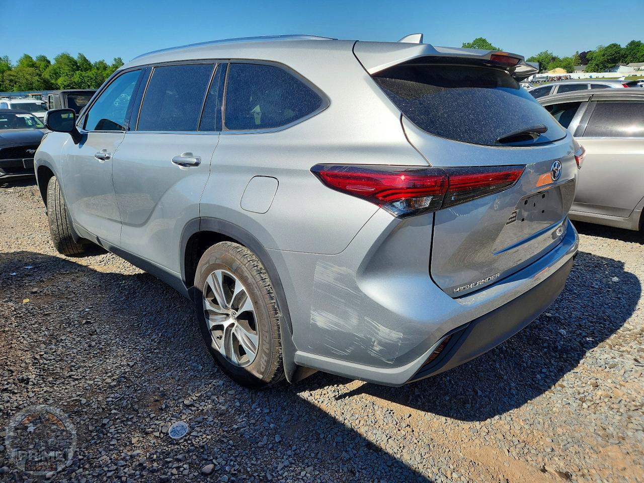 2020 TOYOTA HIGHLANDER — фото 2