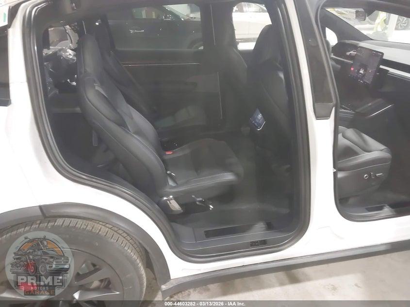 2025 TESLA MODEL X PLAID — фото 8