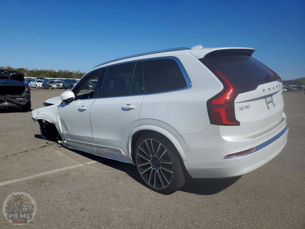 2025 VOLVO XC90 — фото 2