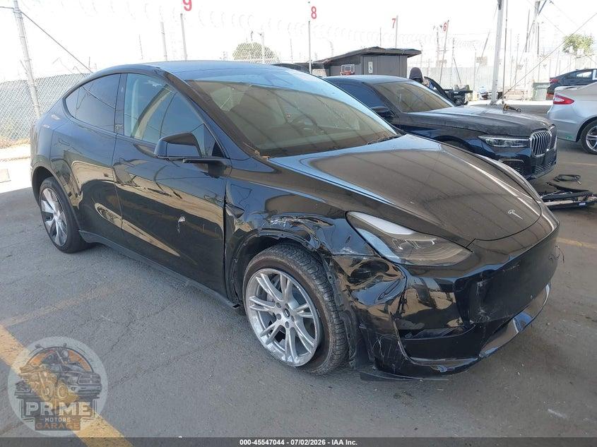 2023 TESLA MODEL Y AWD/LONG RANGE DUAL MOTOR ALL-WHEEL DRIVE — фото 1