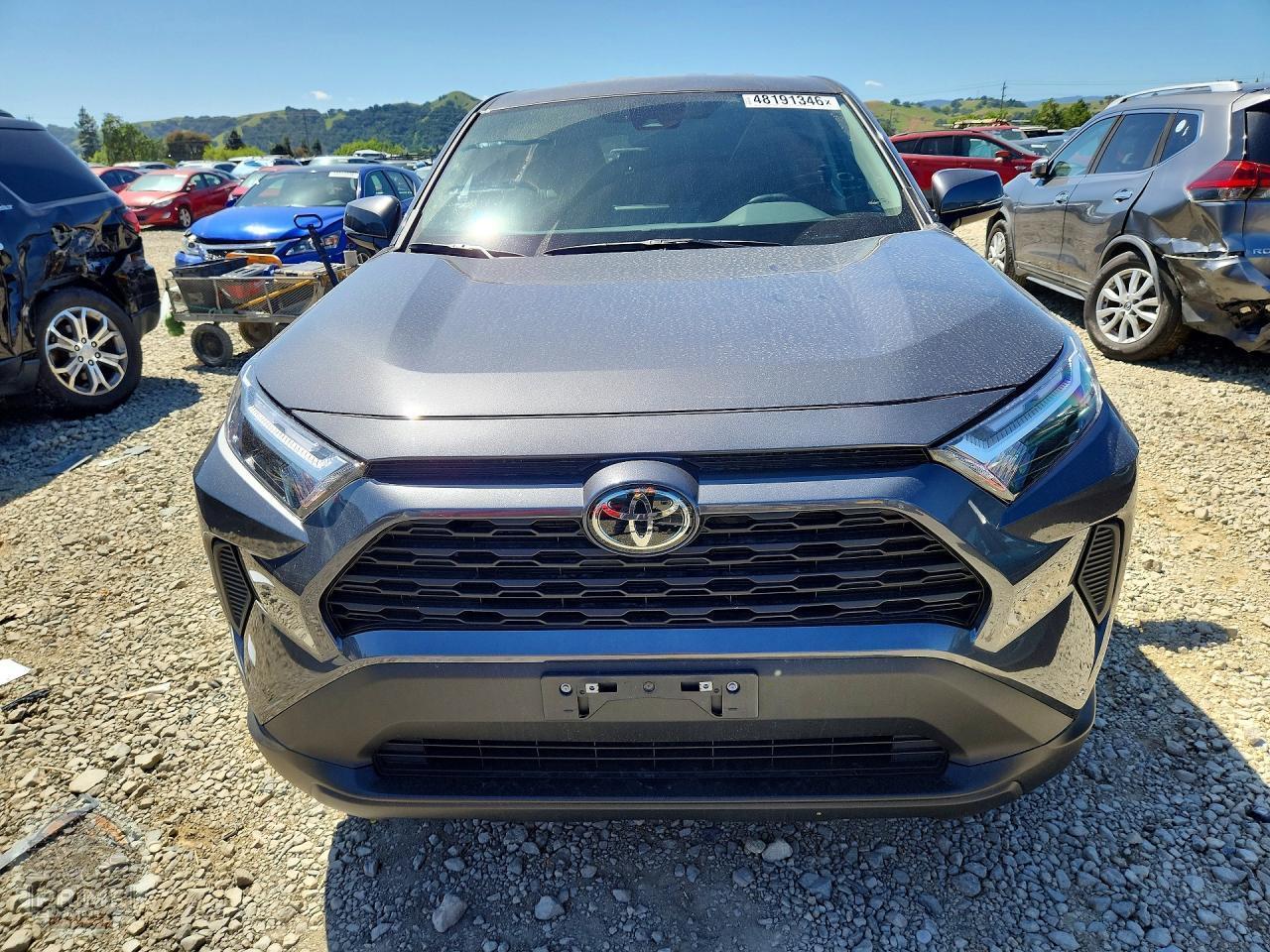 2025 TOYOTA RAV4 — фото 5